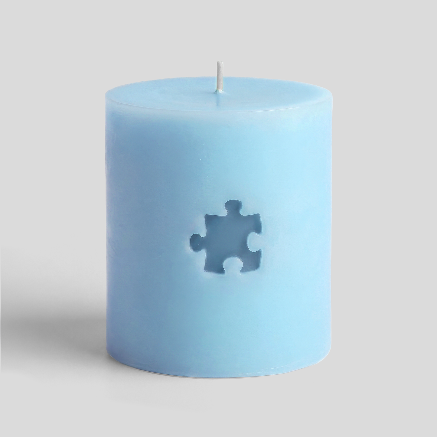 J2NNI5 Scented Blue Candle
