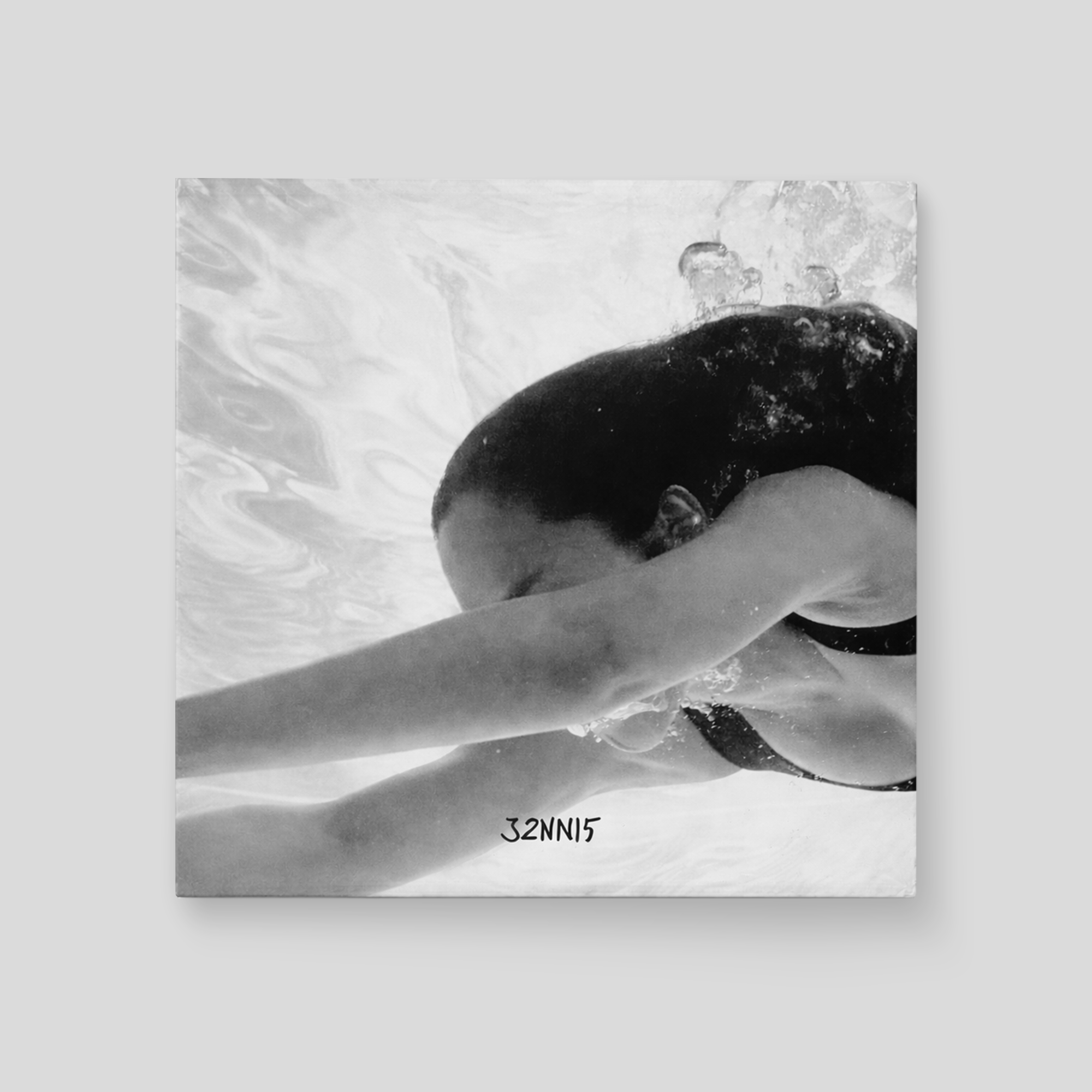 J2NNI5 Drawing Book